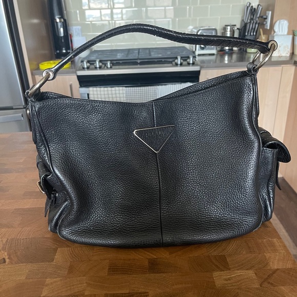 Vintage Prada Pebbled leather shoulder strap bag - Picture 2 of 4